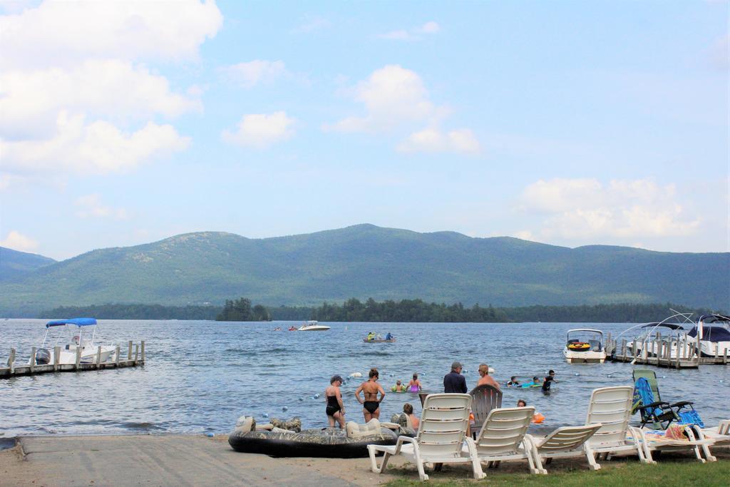 Blue Lagoon Resort Lake George Exterior photo