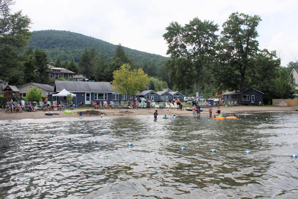 Blue Lagoon Resort Lake George Exterior photo